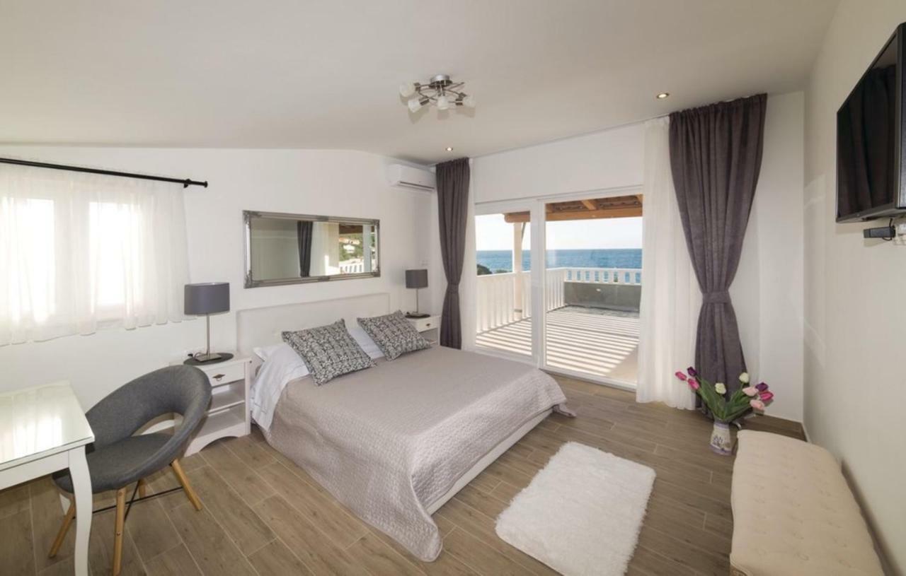 Luxury Villa Vela Rina Mali Drvenik Ngoại thất bức ảnh